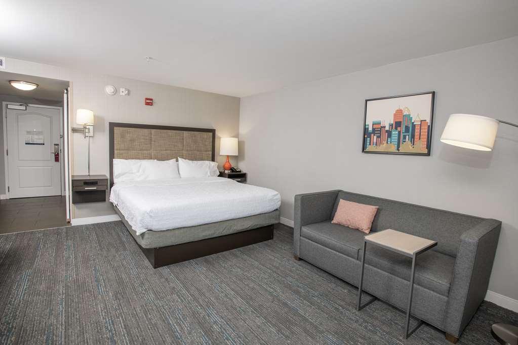 Hampton Inn&Suites - Cincinnati/Kenwood, OH Silverton Habitación foto
